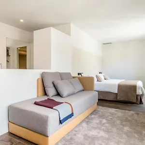 Peninsular 3*, Girona Spain