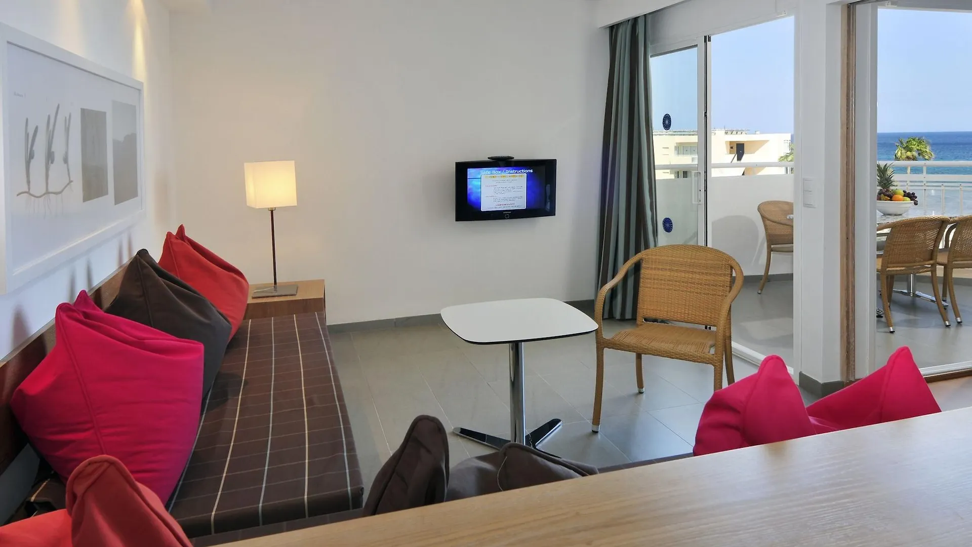 Hipotels Apartamentos Cala Bona Spain