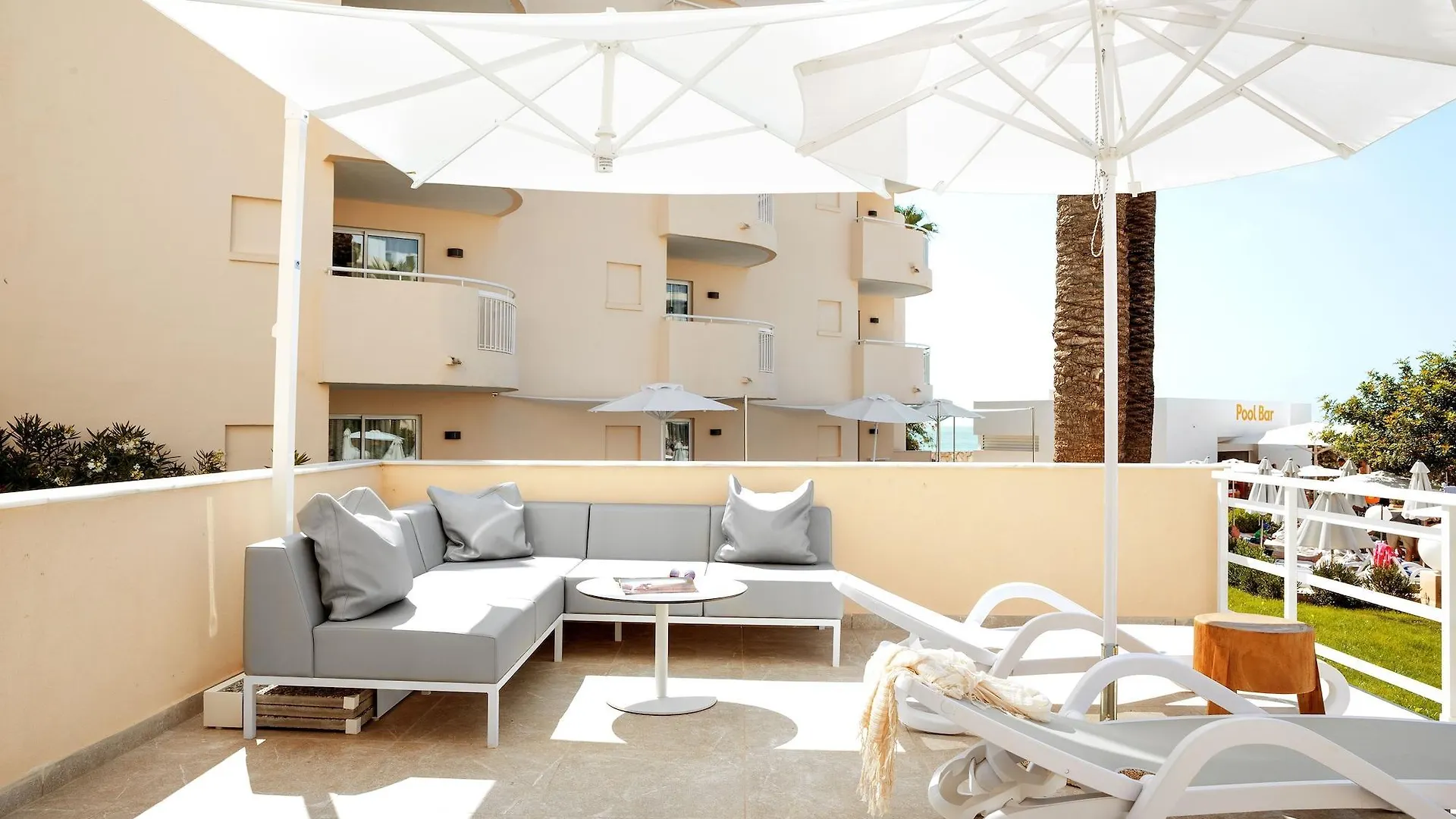 **** Hotel Hipotels Apartamentos Cala Bona Spain